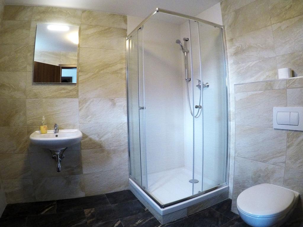Penzion U Tri Statkaru Dobris Extérieur photo